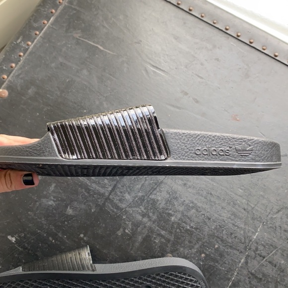 Adidas Slides! 🖤❤️‍🔥 - Picture 5 of 6